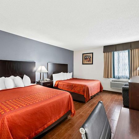 Surestay Plus Hotel By Best Western Lubbock Medical Center Exteriör bild