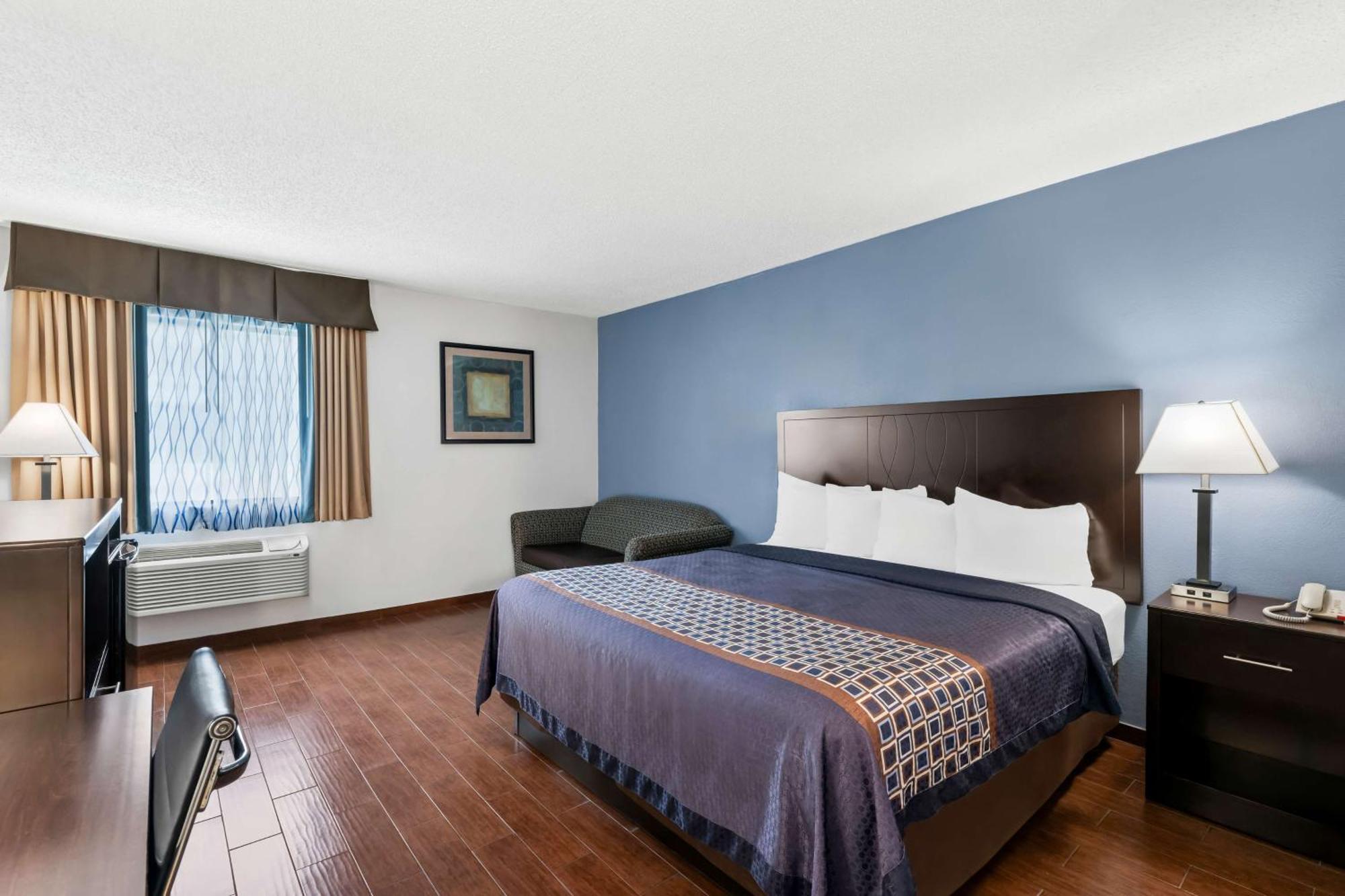 Surestay Plus Hotel By Best Western Lubbock Medical Center Exteriör bild