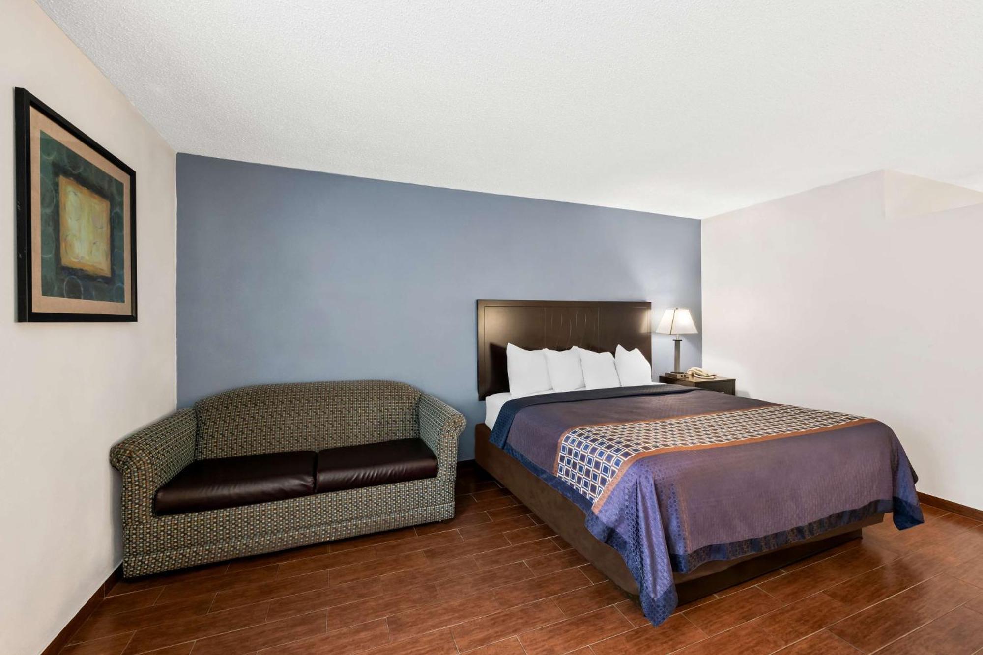 Surestay Plus Hotel By Best Western Lubbock Medical Center Exteriör bild