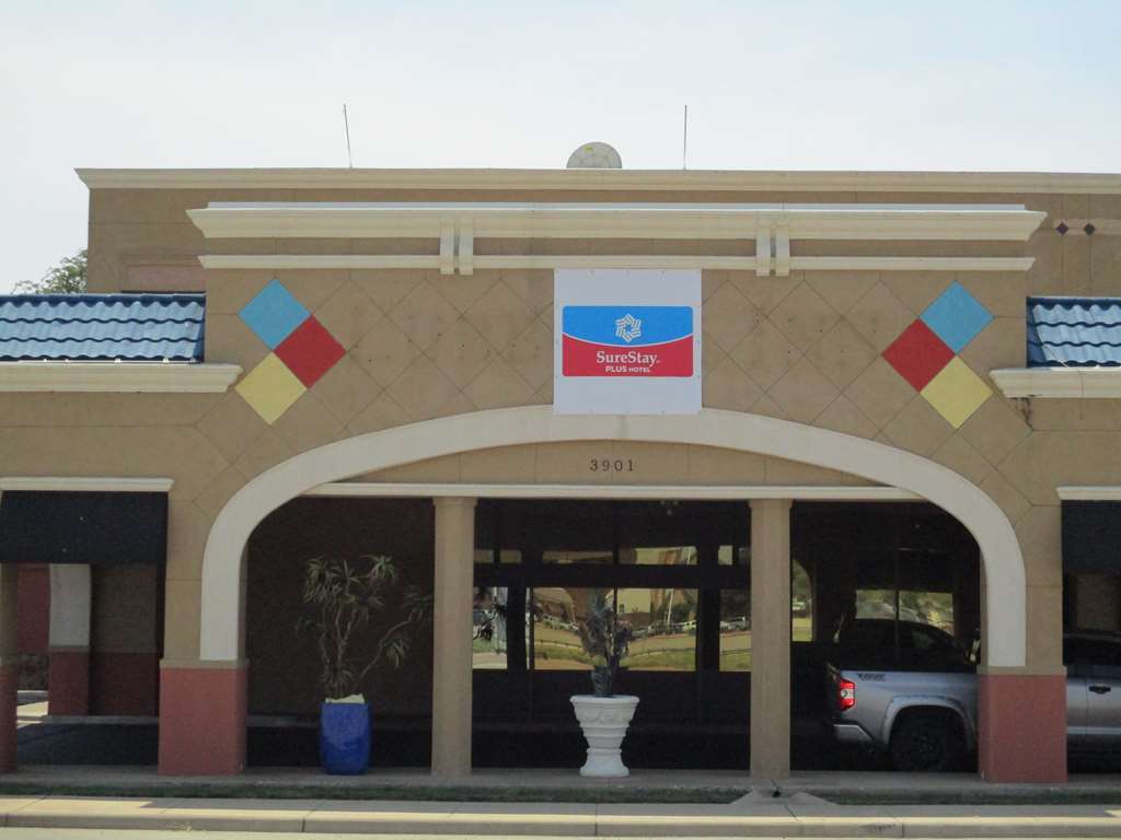 Surestay Plus Hotel By Best Western Lubbock Medical Center Exteriör bild